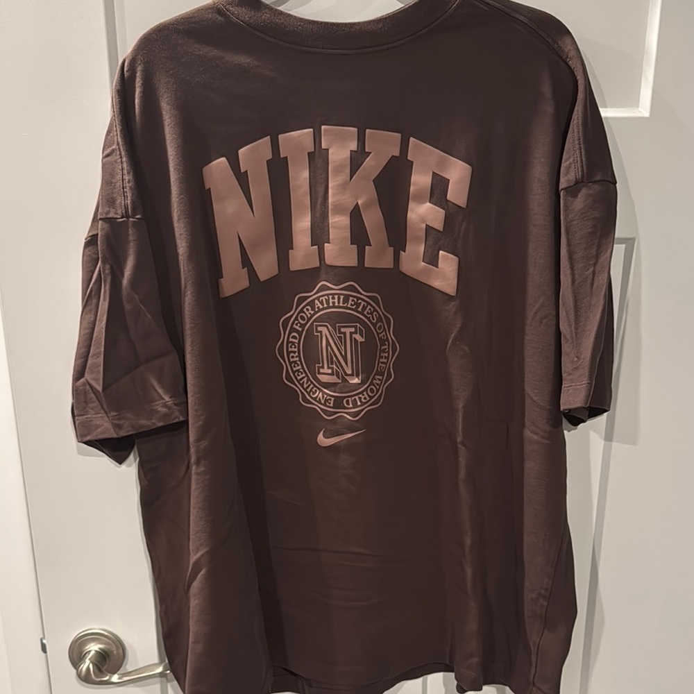 Nike Chocolate Short Sleeve Tee